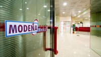 Modena Medica, centro, specializzato, ambulatorio, privato, diagnostica, medico, controllo, visita, fotografia pubblicitaria, copertina